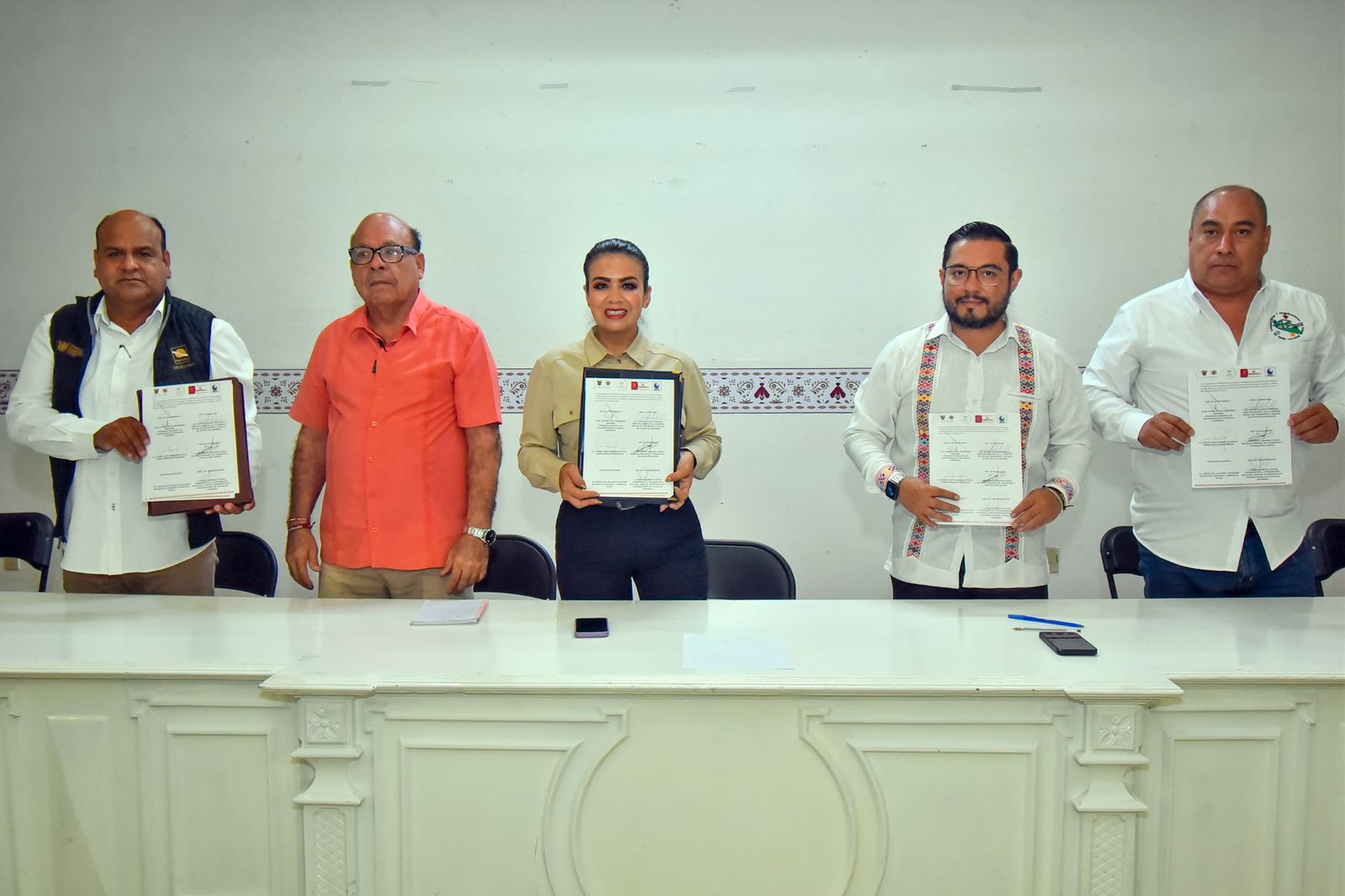 Tendrán descuento adultas y adultos mayores de Chilpancingo en urvans del servicio público