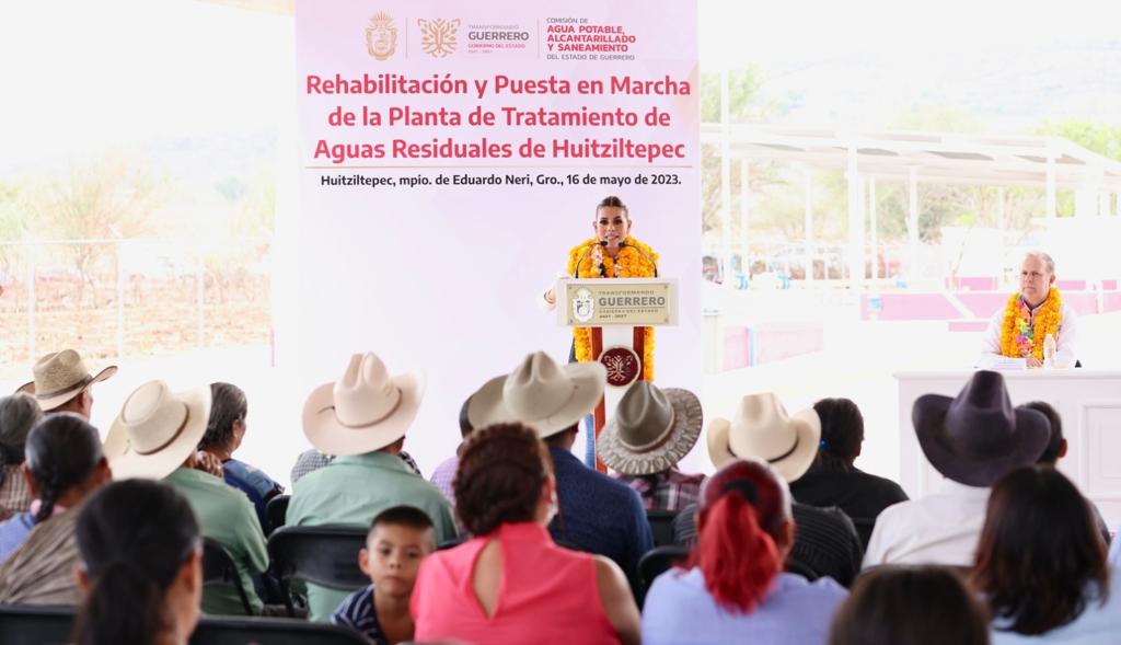 Reactiva Evelyn Salgado planta tratadora de aguas y sistema de drenaje en Huitziltepec