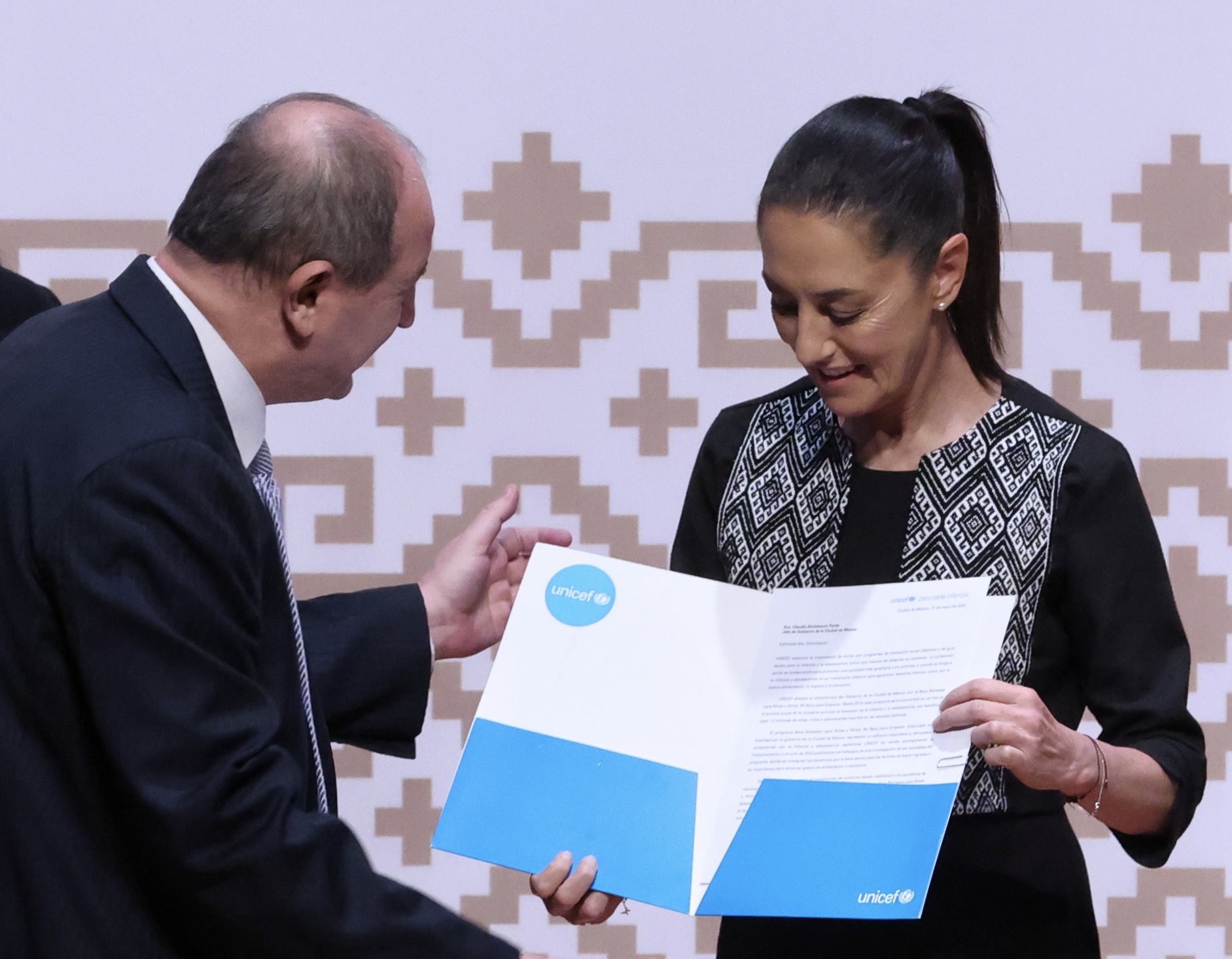 Reconoce UNICEF a Claudia Sheinbaum por «Mi Beca para Empezar» que beneficia a 1.2 millones de estudiantes