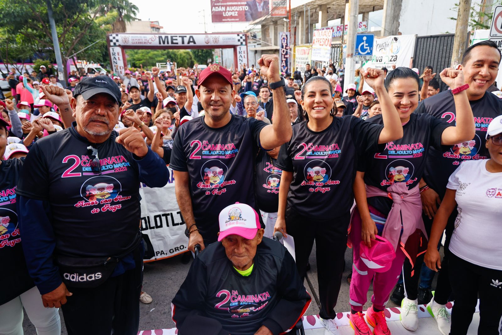 Inician con caminata, actividades por Semana del Adulto Mayor en Guerrero