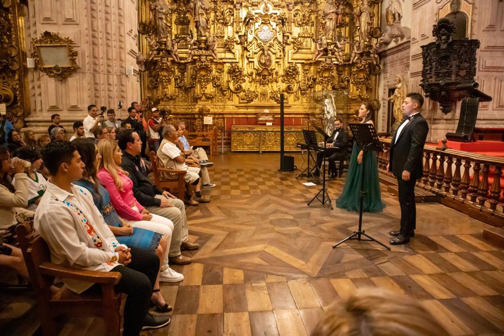 Vibra Taxco con espectacular concierto de sopranos internacionales en Santa Prisca