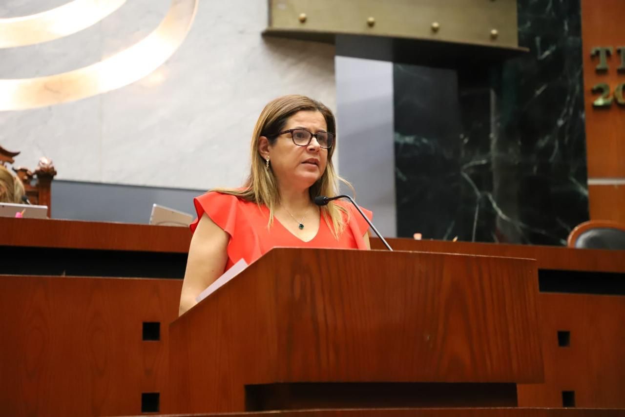 Sí al hospital del ISSSTE en Acapulco, pero no el en CIA, pide Julieta Fernández a la Federación