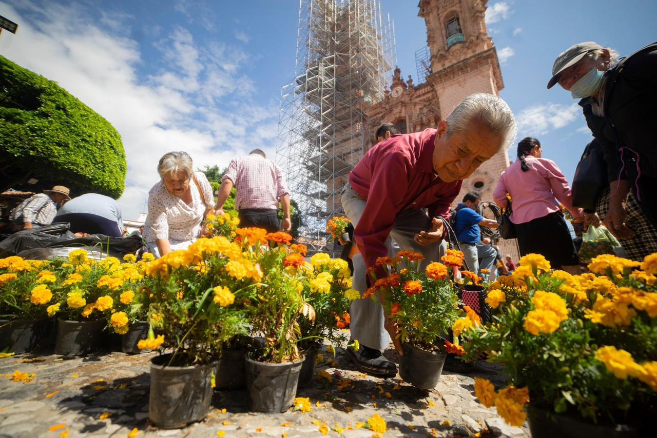 Rompe récord Catrina Monumental de Taxco: ¡Más de 60 mil visitantes!
