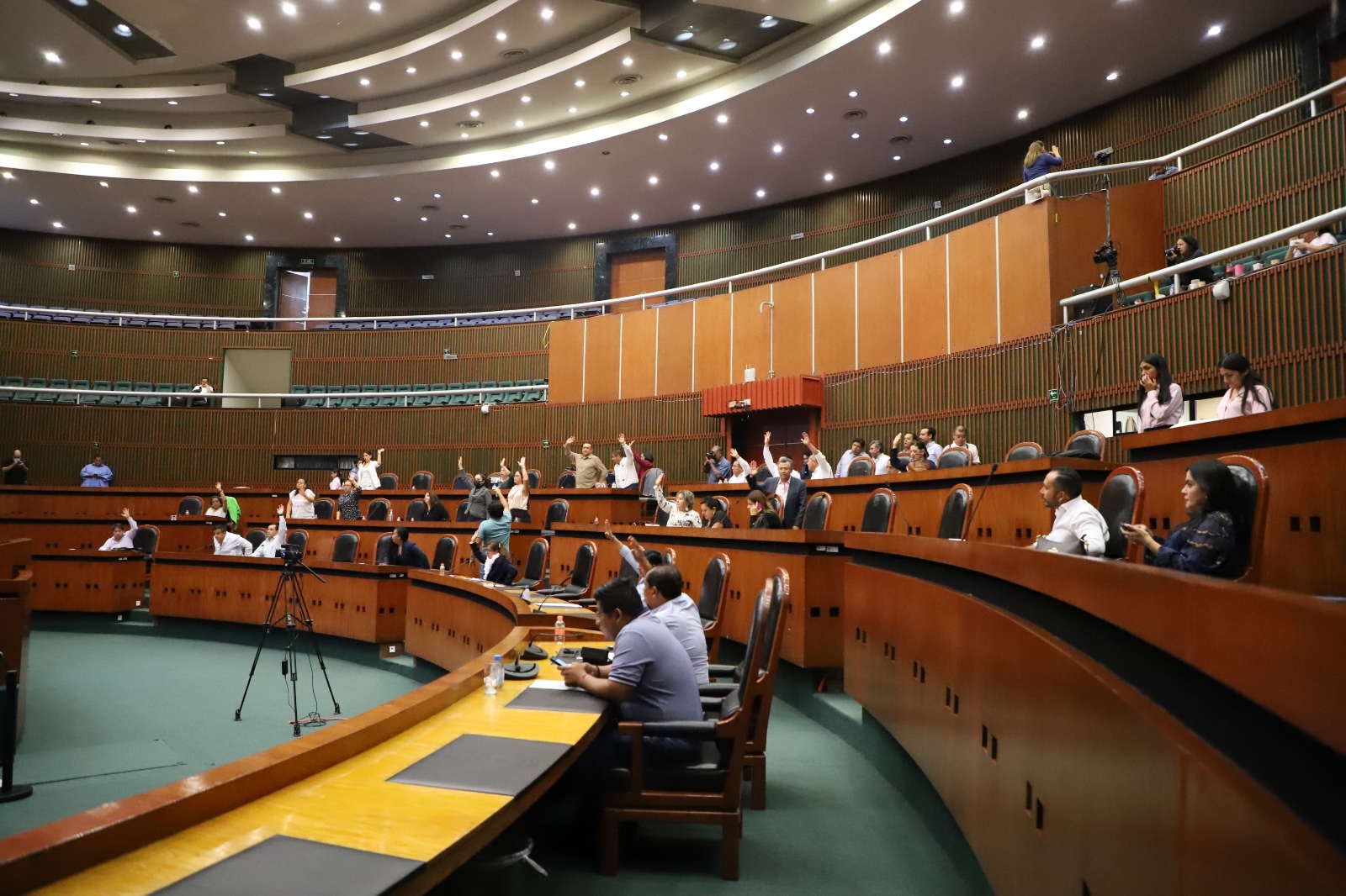 Aprueba Congreso reformas para garantizar Ayuntamientos con paridad de género