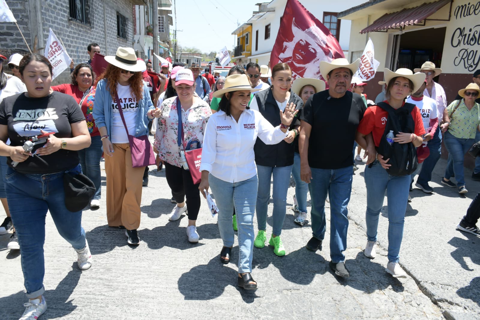 Llama Beatriz Mojica a votar «5 de 5» por Morena
