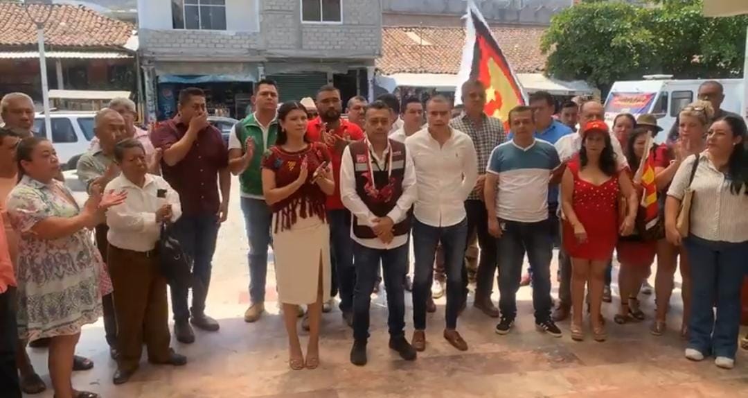 Presenta Morena a sustituto de Yasir Deloya como candidato a diputado local