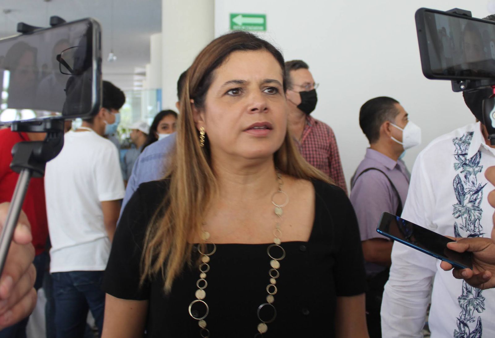 No al acoso laboral por pensar políticamente diferente: Julieta Fernández