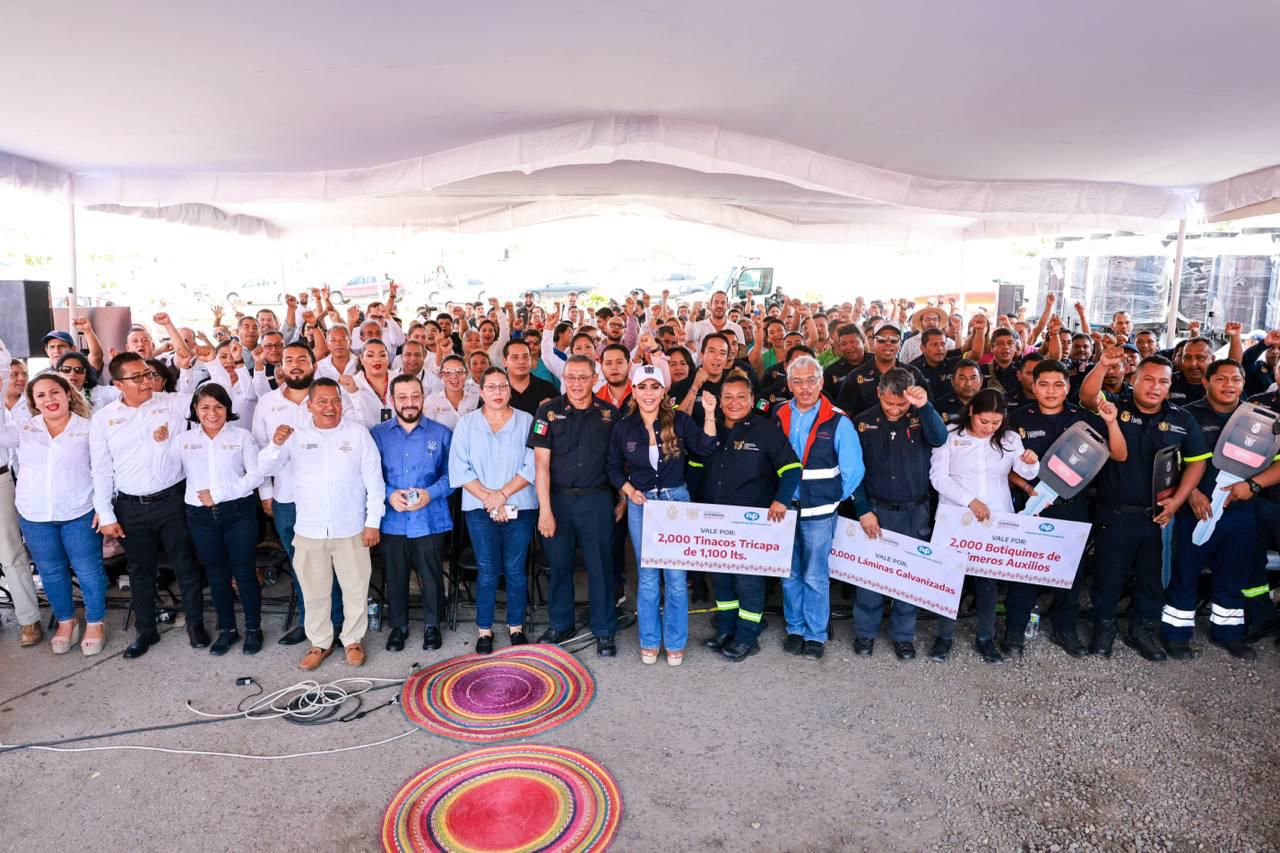 Entrega la gobernadora Evelyn Salgado apoyos por más de 16 MDP a PC Estatal