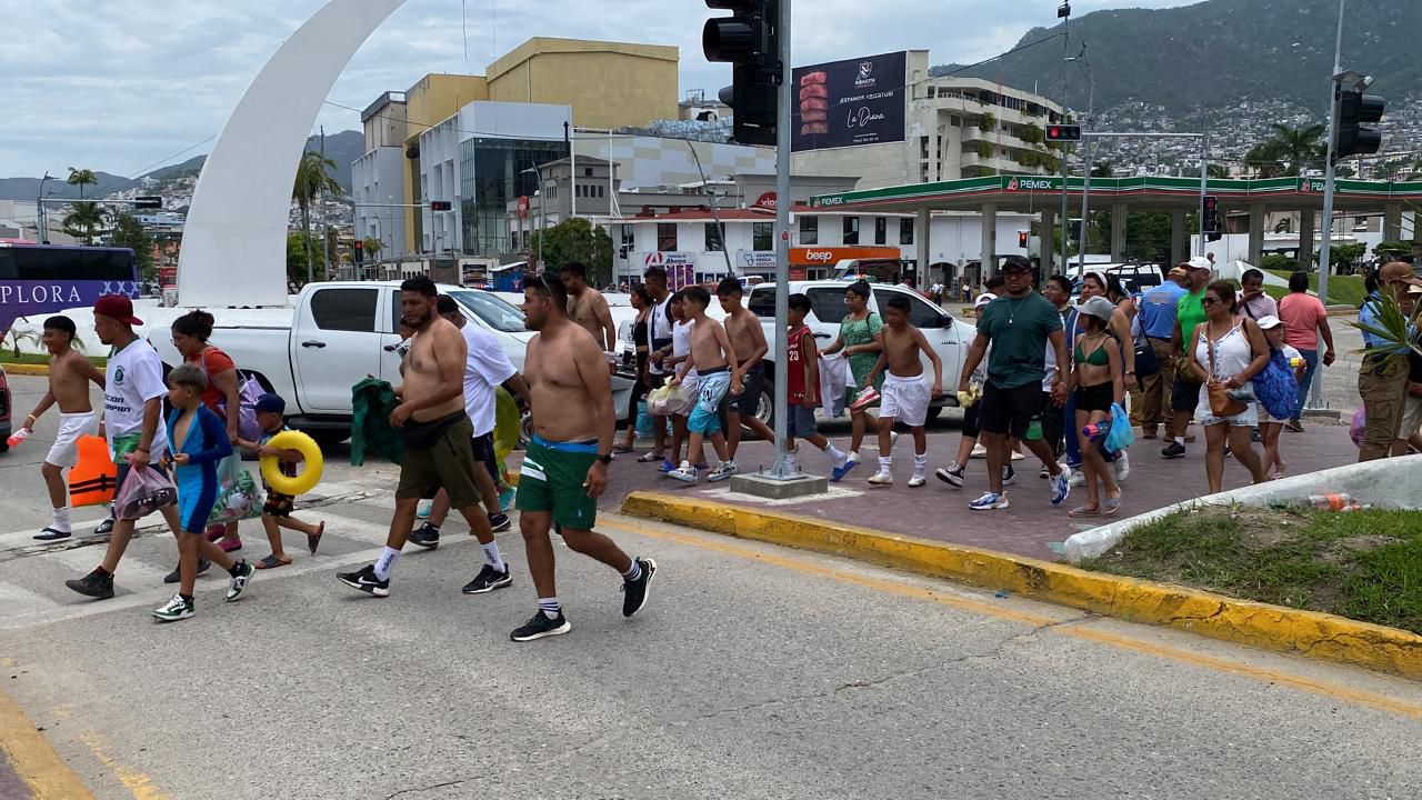 Comienzan a llegar miles de turistas a Guerrero, #HogarDelSol