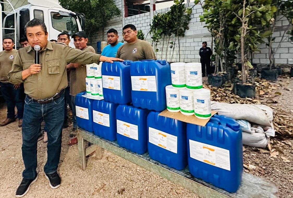 Intensifican en Tlapa combate al dengue con fórmula orgánica