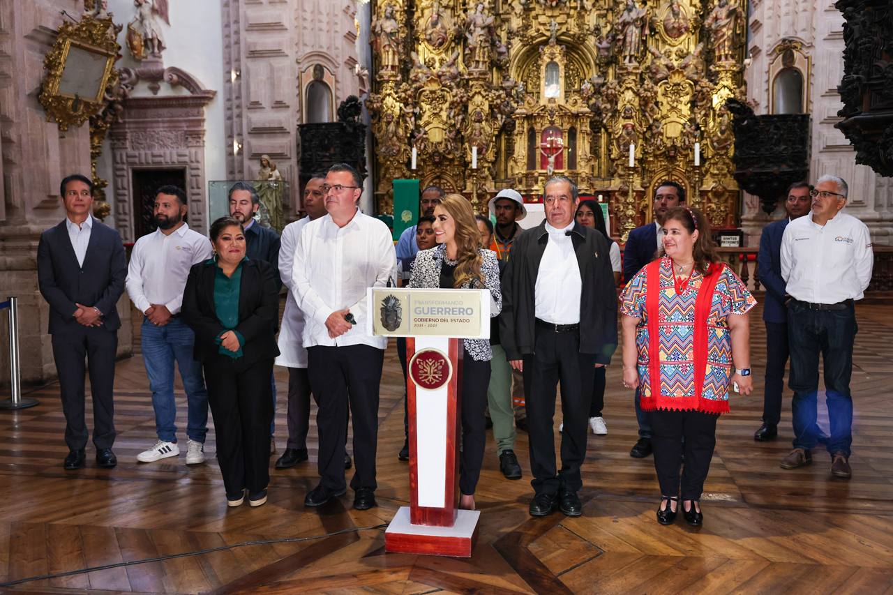 Reconoce Evelyn Salgado al presidente AMLO por apoyo a Guerrero en la reconstrucción ante afectaciones por sismos