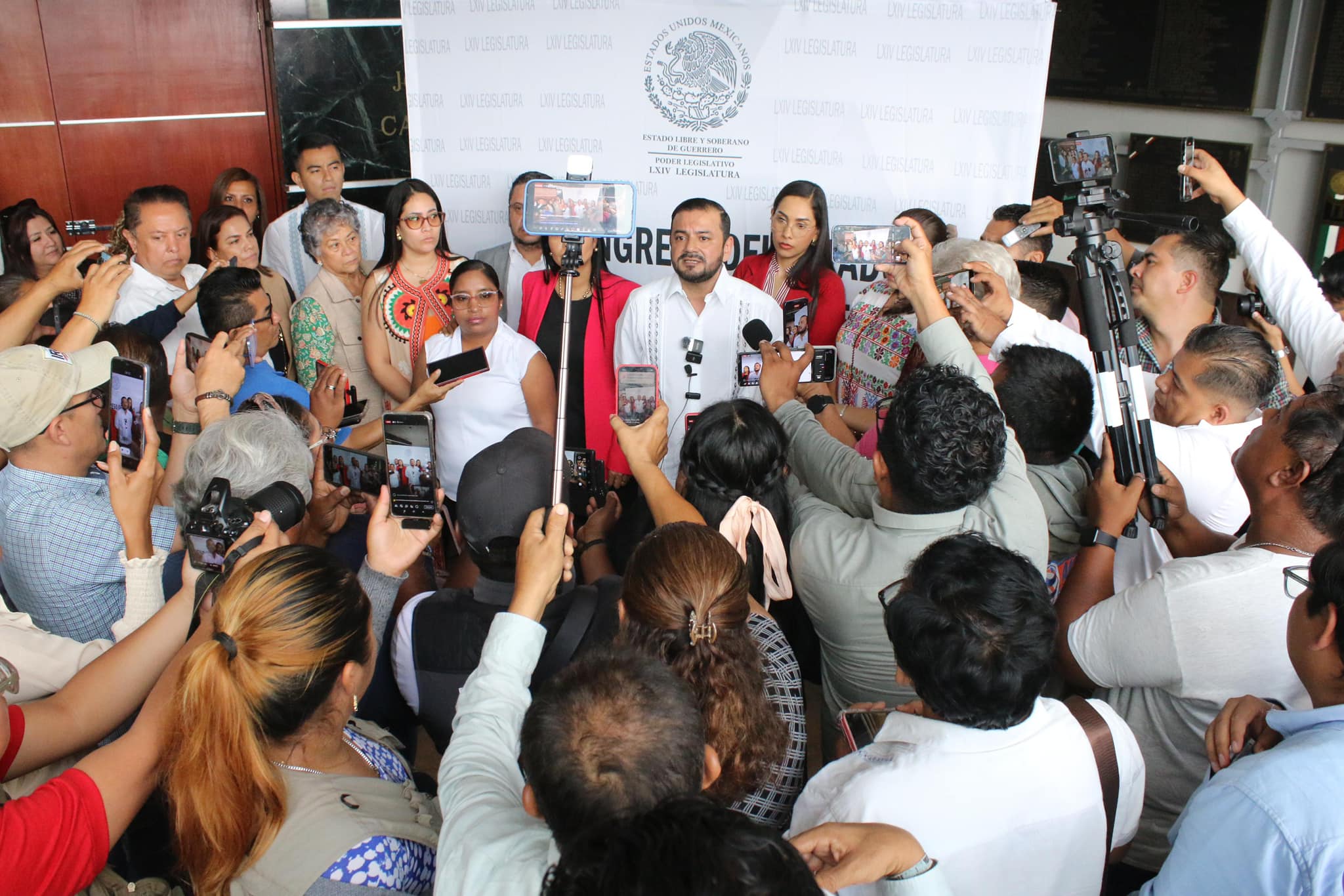 Reconocen desde el Congreso del Estado compromiso de Evelyn Salgado con la rendición de cuentas y la transparencia