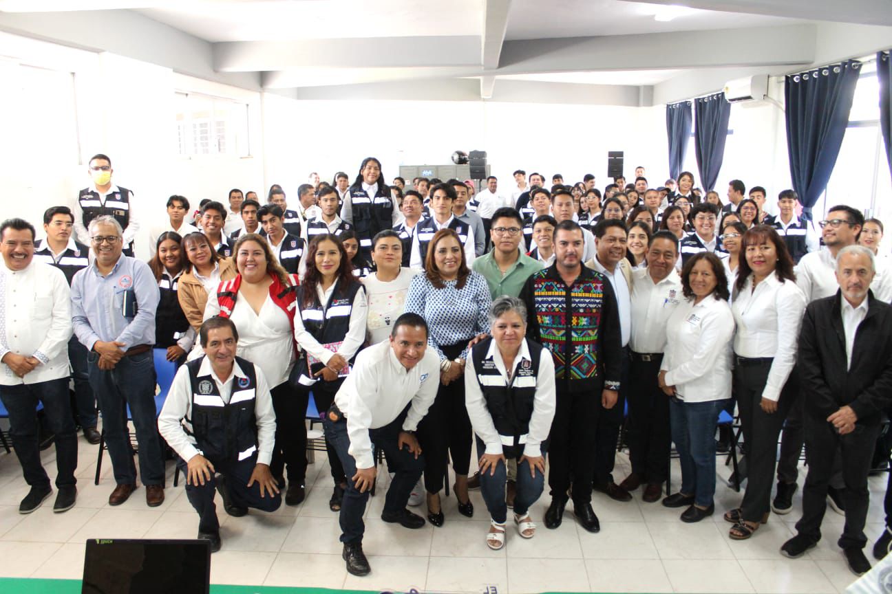 Participa Sara Salinas en la inauguración de la Semana de Ingeniería en Prevención de Desastres y Protección Civil