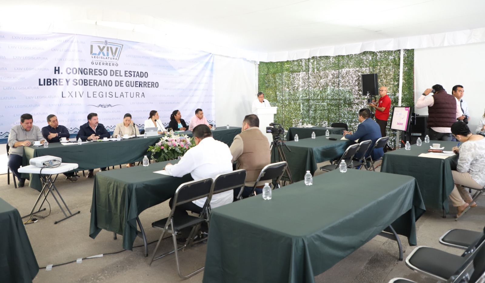 Impostergable, asumir compromisos con el medio ambiente, señala el titular de Semaren al comparecer ante el Congreso