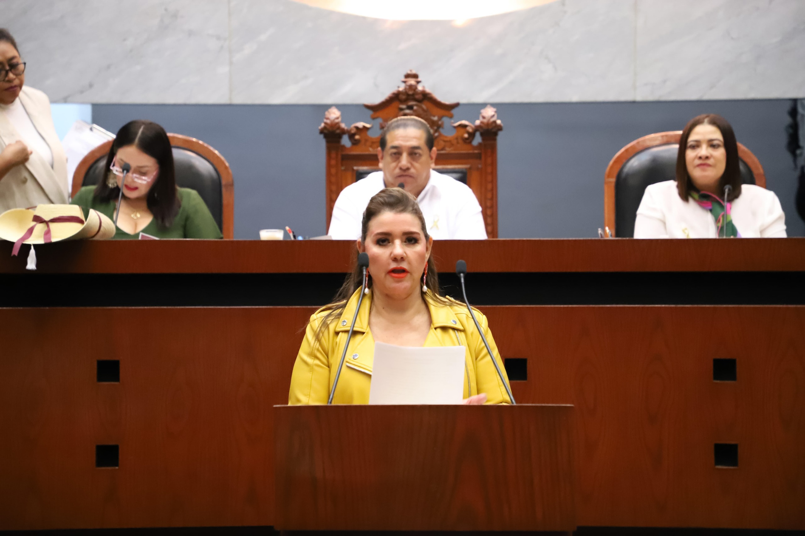 Propone diputada reforma para garantizar pluralidad y representatividad en la Comisión Permanente