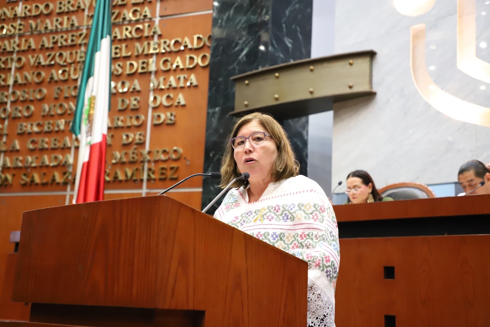 Proponen en el Congreso implementar «Código Mariposa» para ayudar a padres que han perdido a un bebé