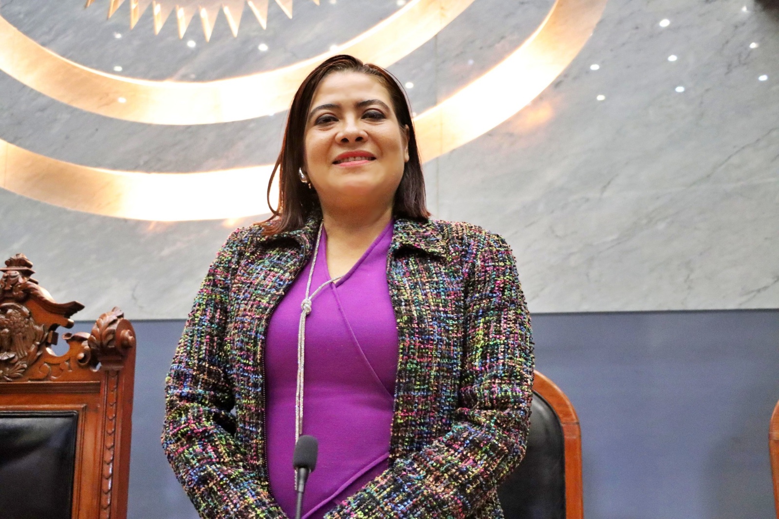 Proponen en el Congreso crear licencia de manejo permanente para mayores de 50 años