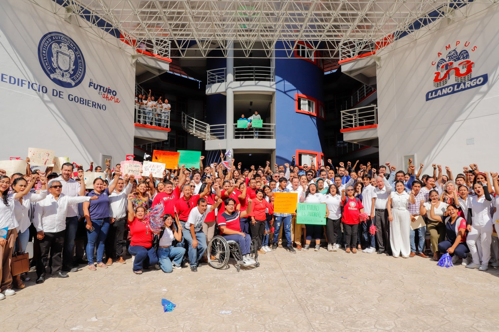 Inaugura Javier Saldaña remodelación en el Campus Llano Largo de la UAGro