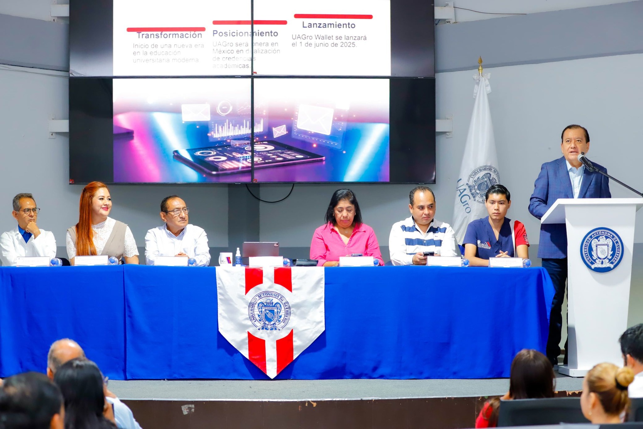 Presenta la UAGro el Plan Integral de Transformación Digital