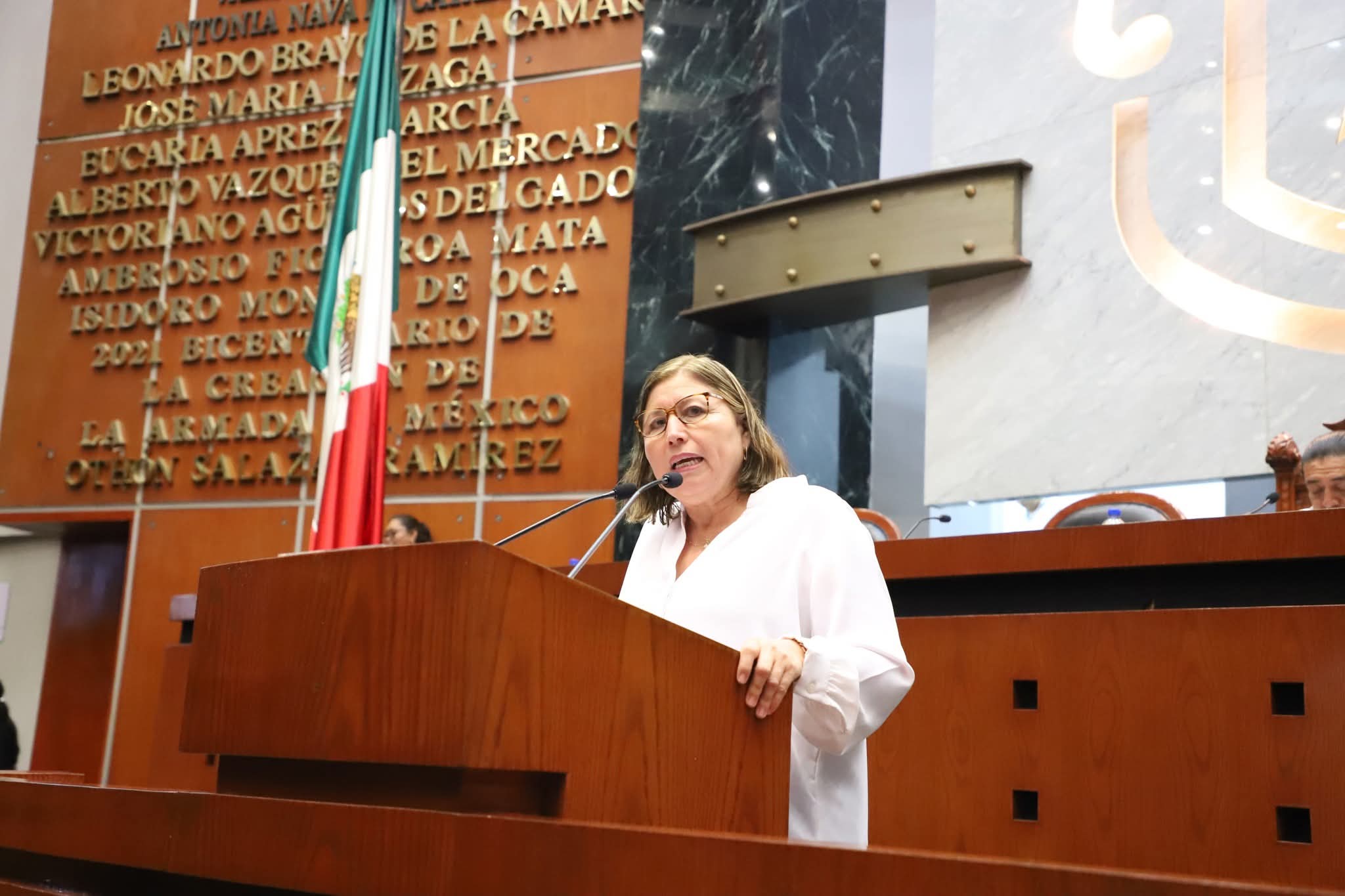 Pide diputada a los tres niveles de gobierno acelerar limpieza del Huacapa