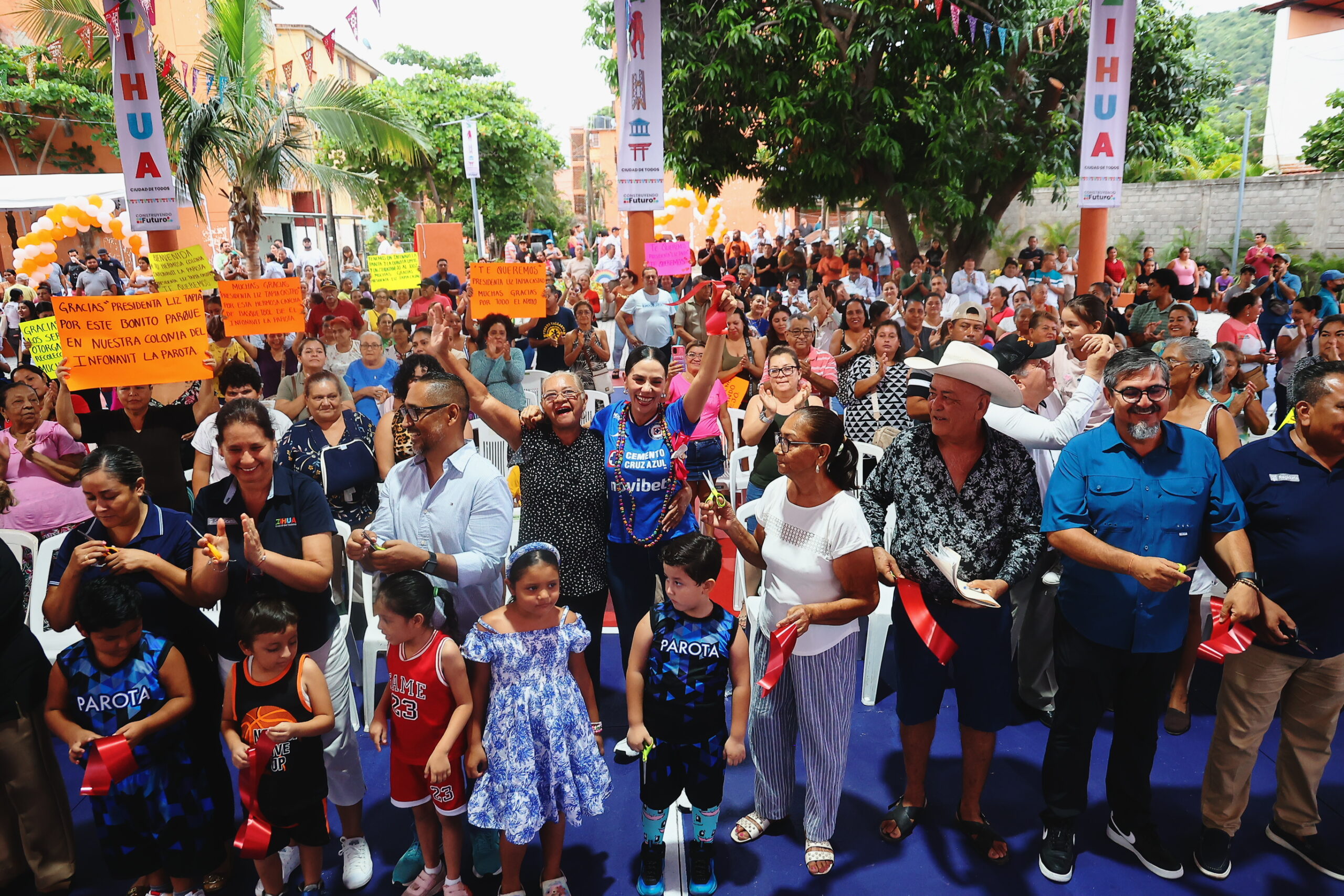 Rescatan espacios públicos en Infonavit La Parota de Zihuatanejo