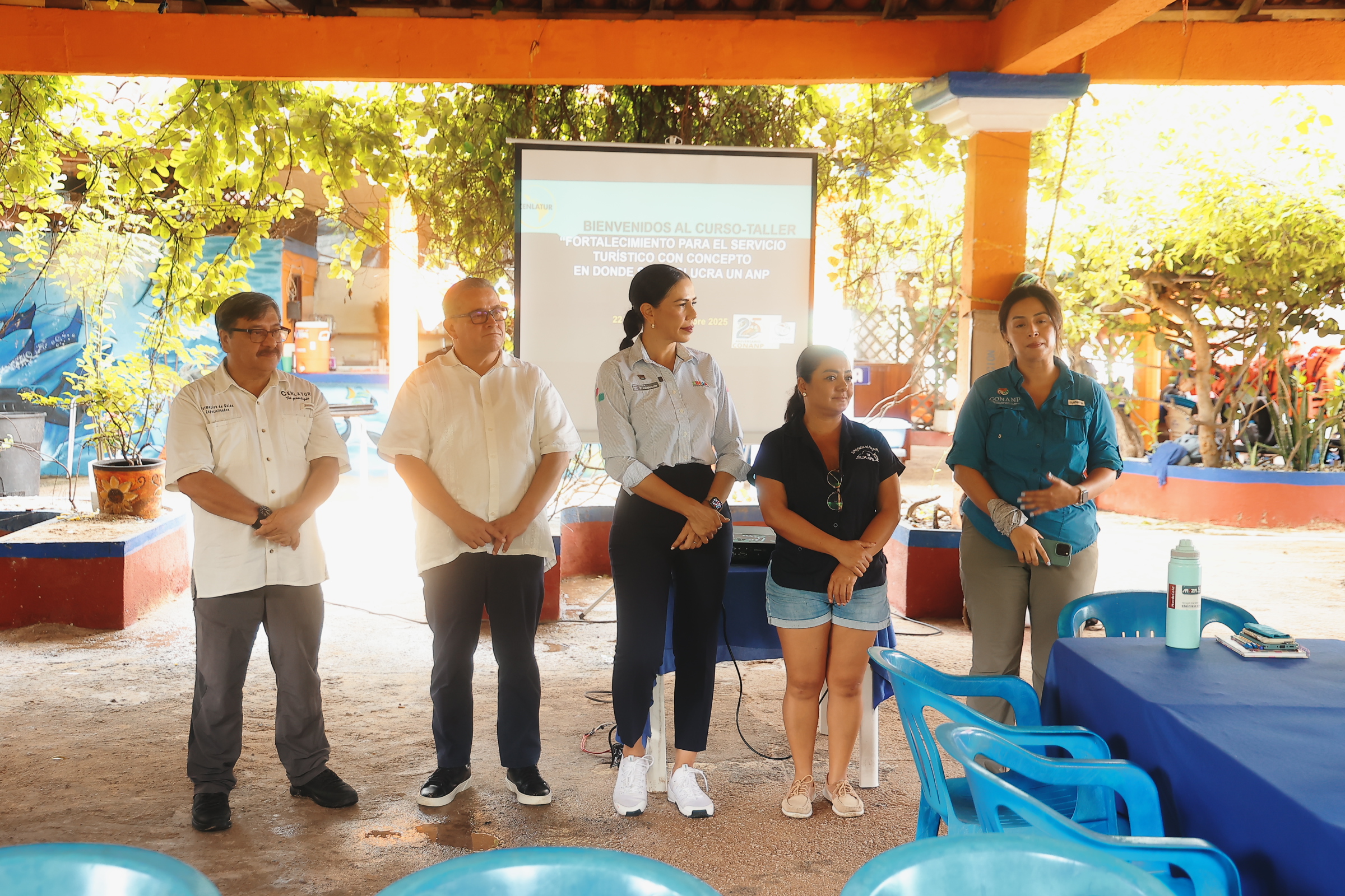 Encabeza Liz Tapia curso de capacitación turística en Zihuatanejo