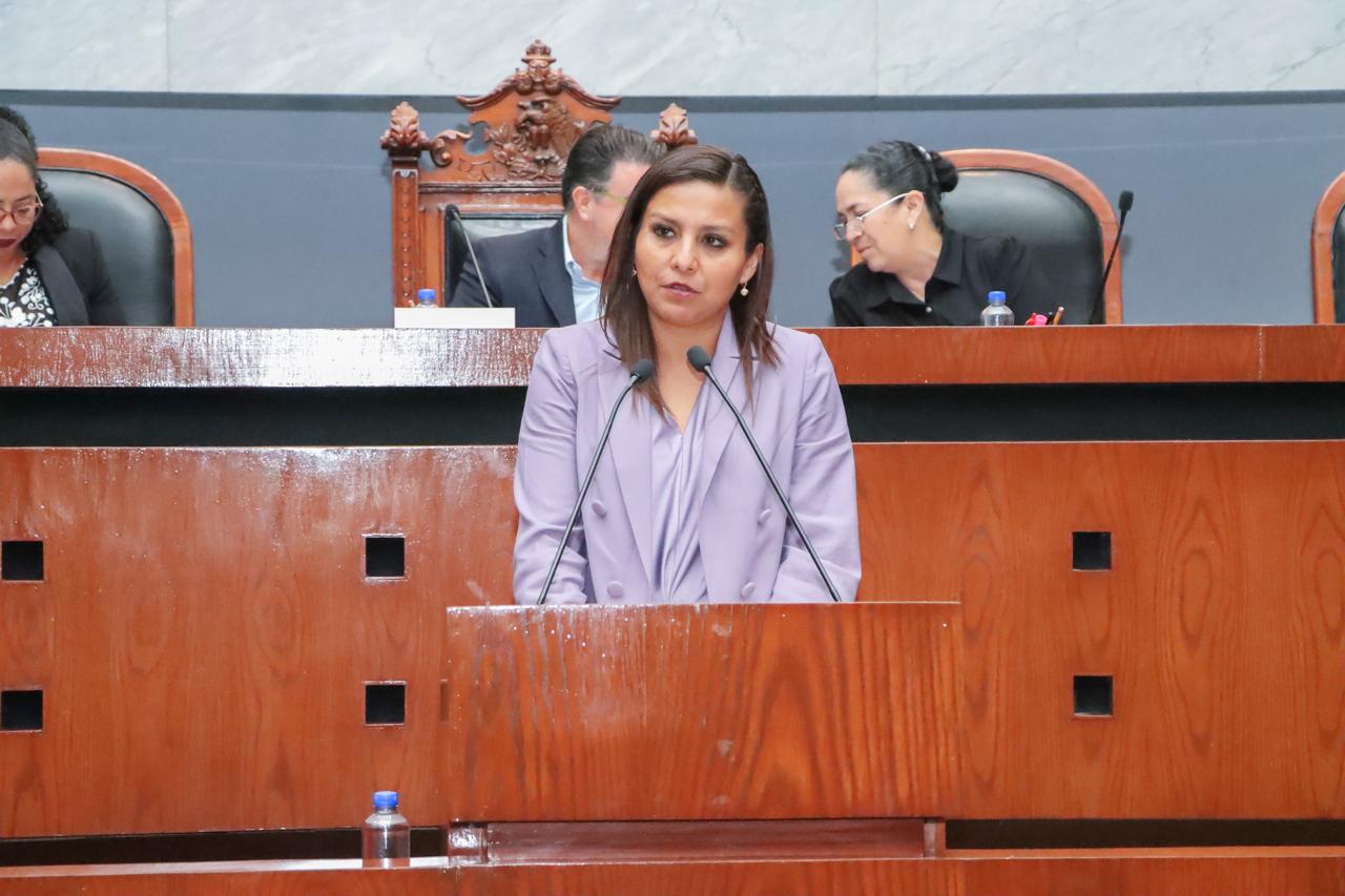 Propone diputada «muros verdes» obligatorios para mitigar cambio climático