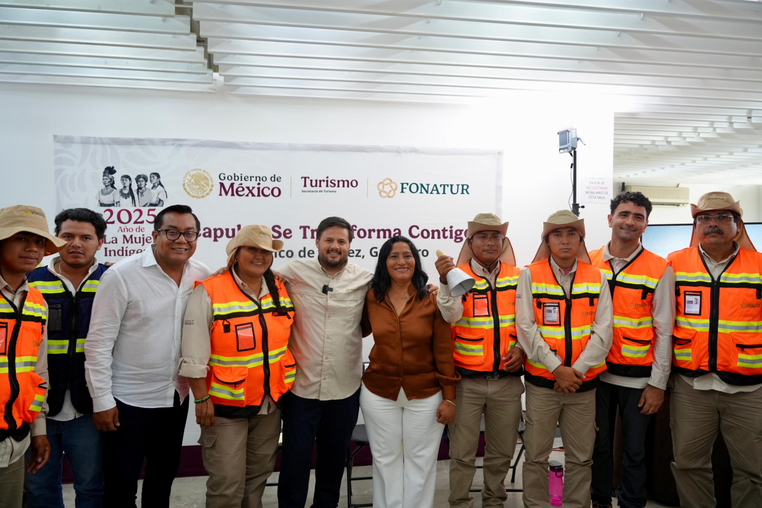 Presentan Fonatur y Gobierno de Acapulco nuevo sistema de recolección de basura