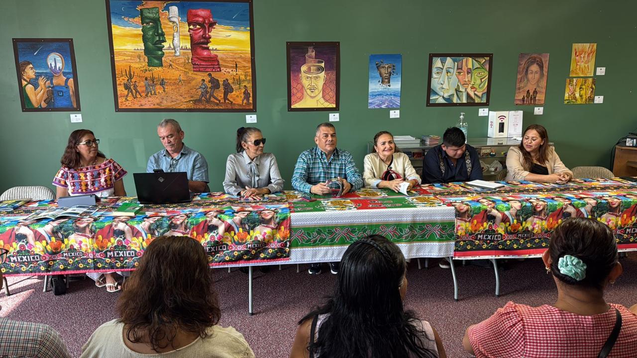 Establece Erik Catalán acuerdos con familias de igualtecos radicadas en Chicago