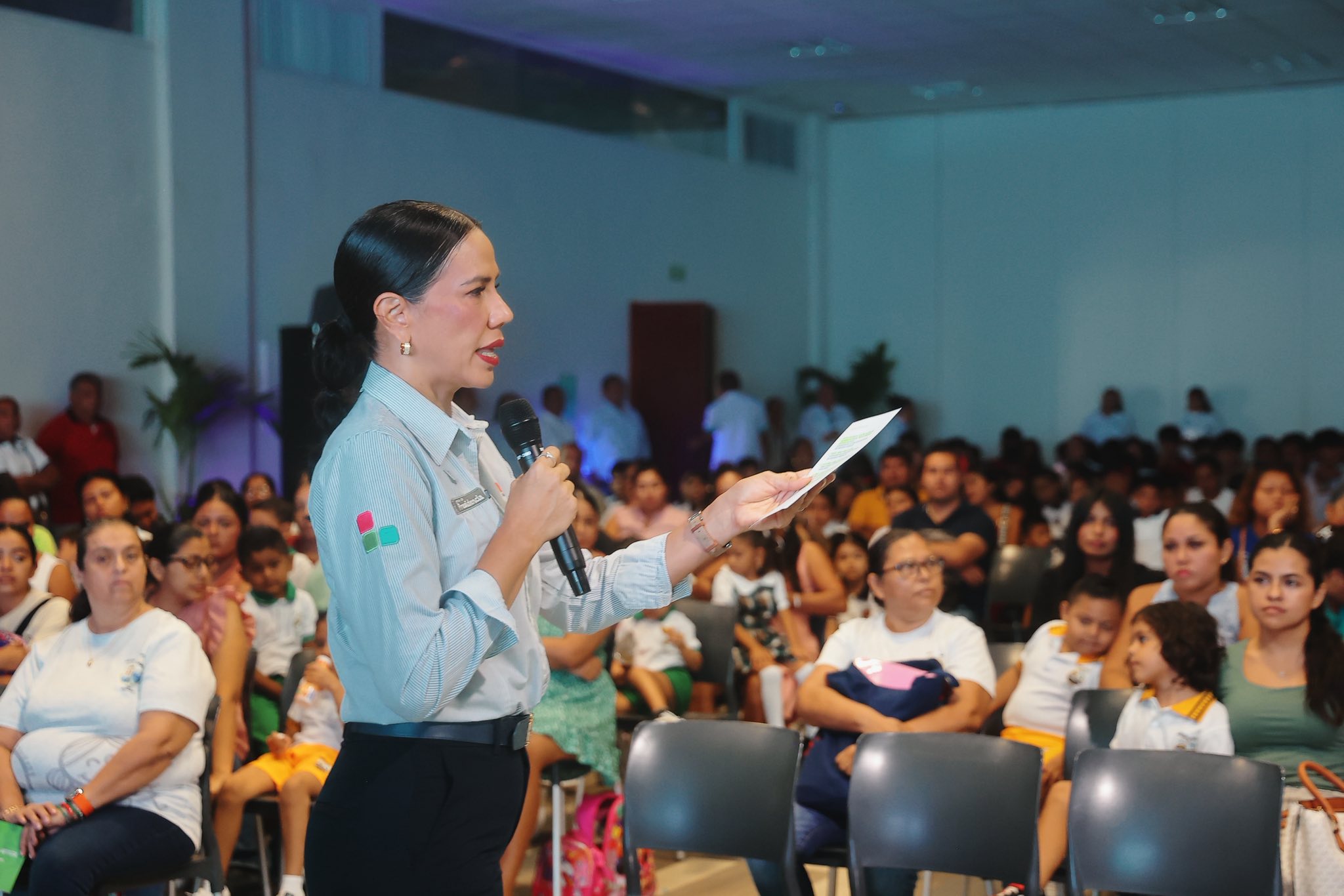 Informa Liz Tapia a trabajadores del Gobierno de Zihuatanejo designación como Pueblo Mágico Diamante
