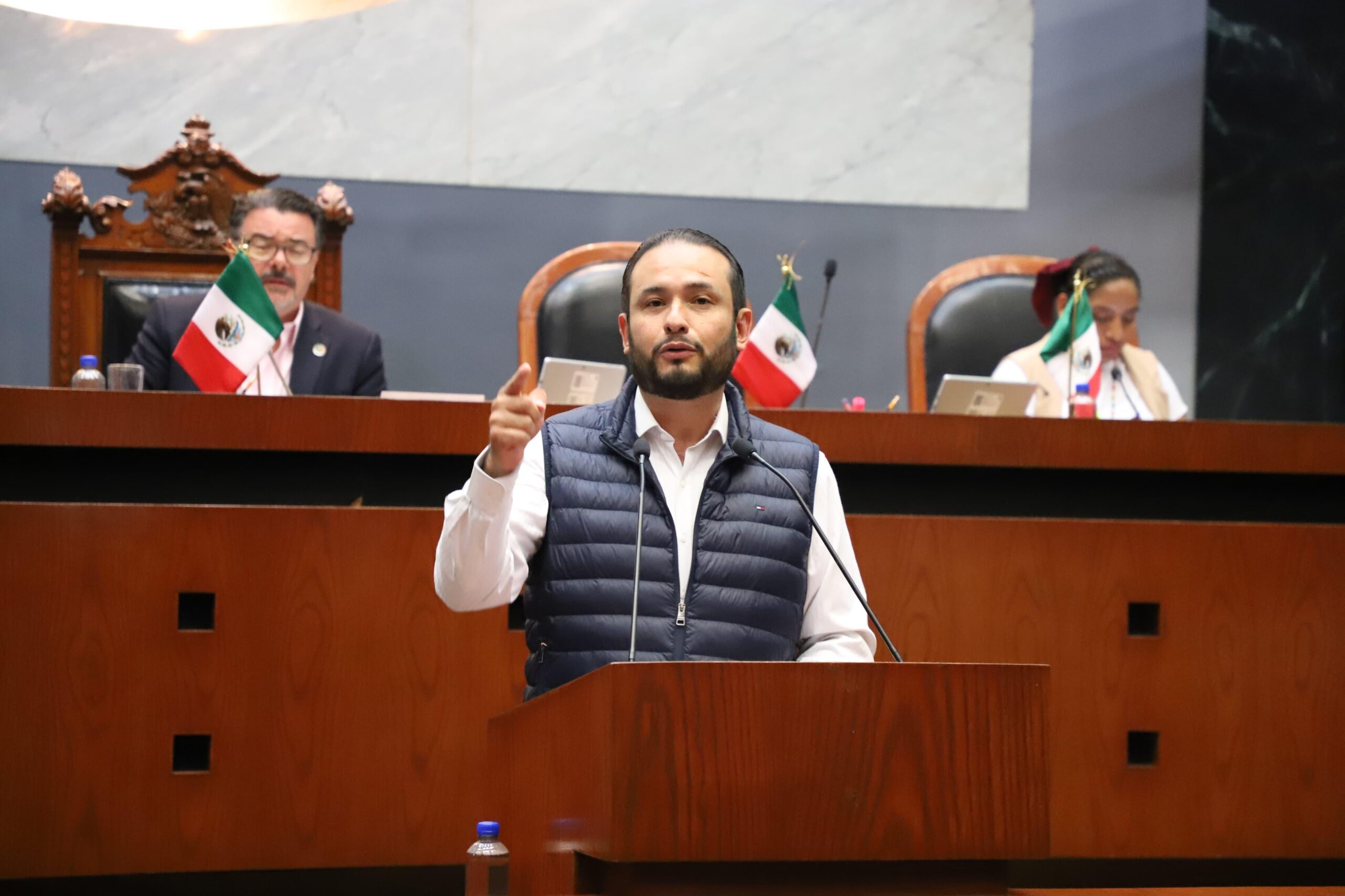 Propone diputado Julián López que Ayuntamientos realicen periódicamente audiencias públicas