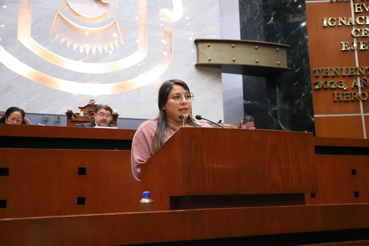 Pide diputada facilitar y agilizar registro de mexicanos nacidos en el extranjero