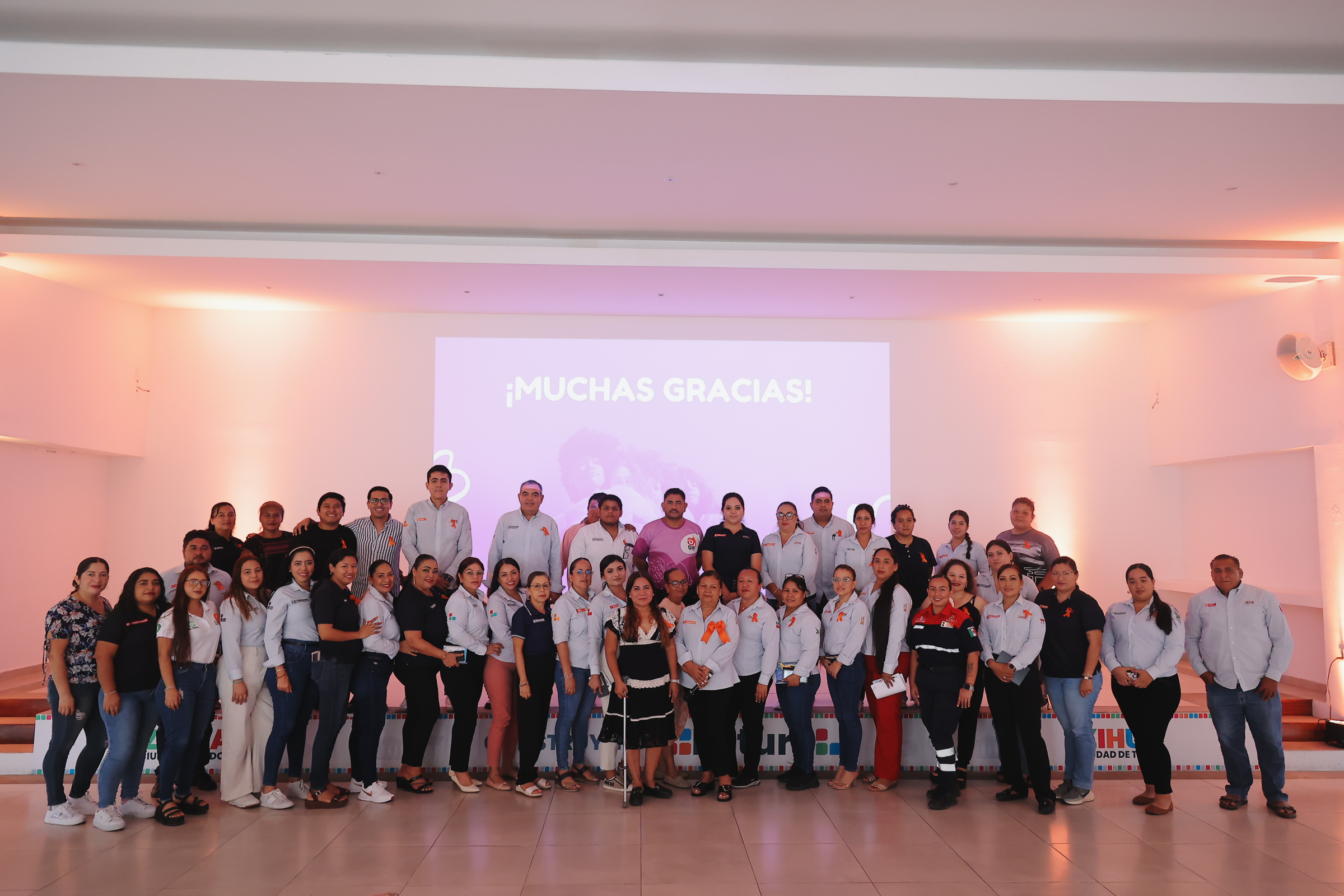 Gobierno de Zihuatanejo refuerza la capacitación en temas de violencia contra las mujeres