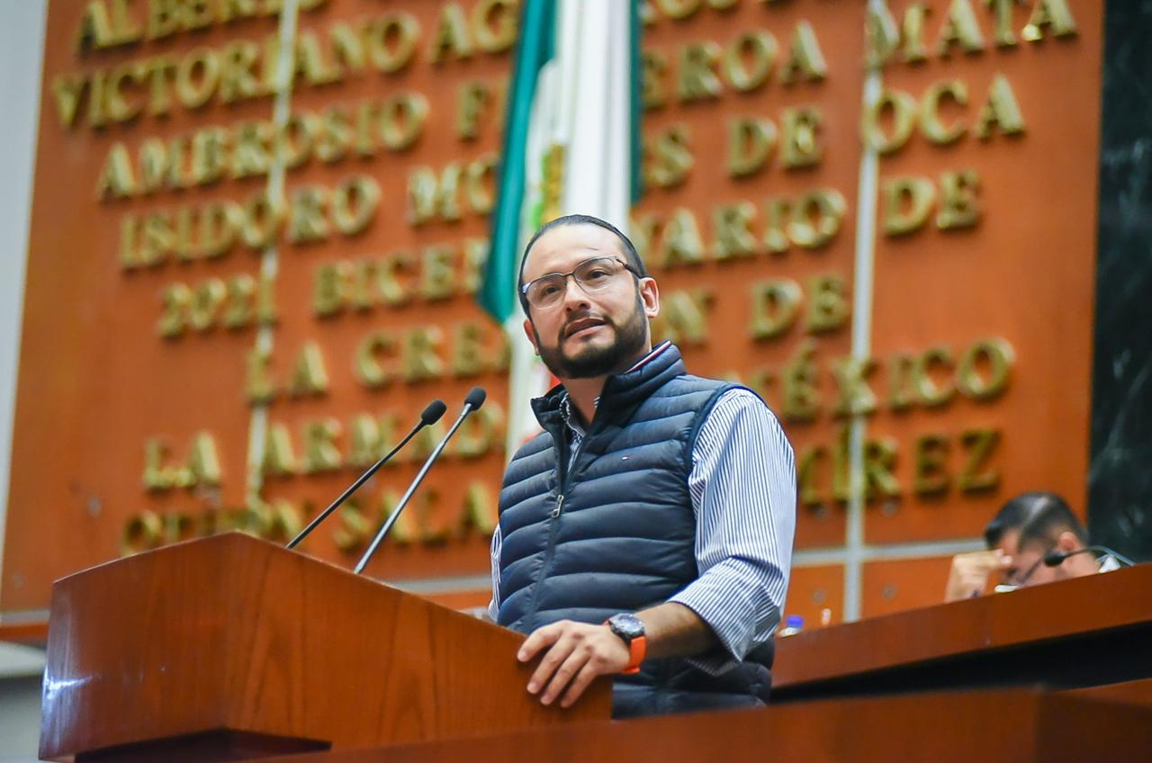 Propone diputado digitalizar registro para obtener becas educativas en Guerrero