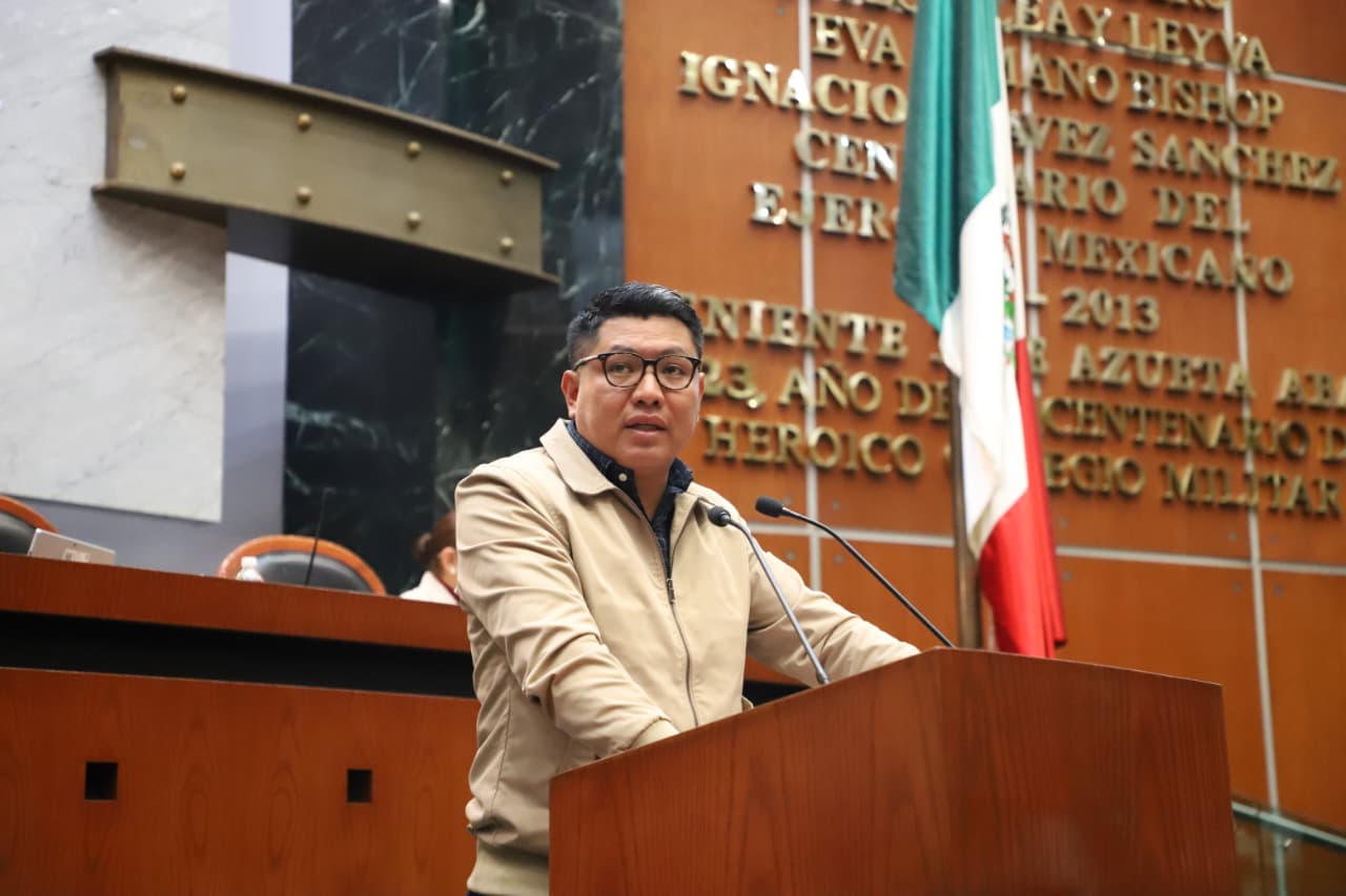 Propone diputado a la SICT priorizar la rehabilitación de la carretera Tlapa – Marquelia