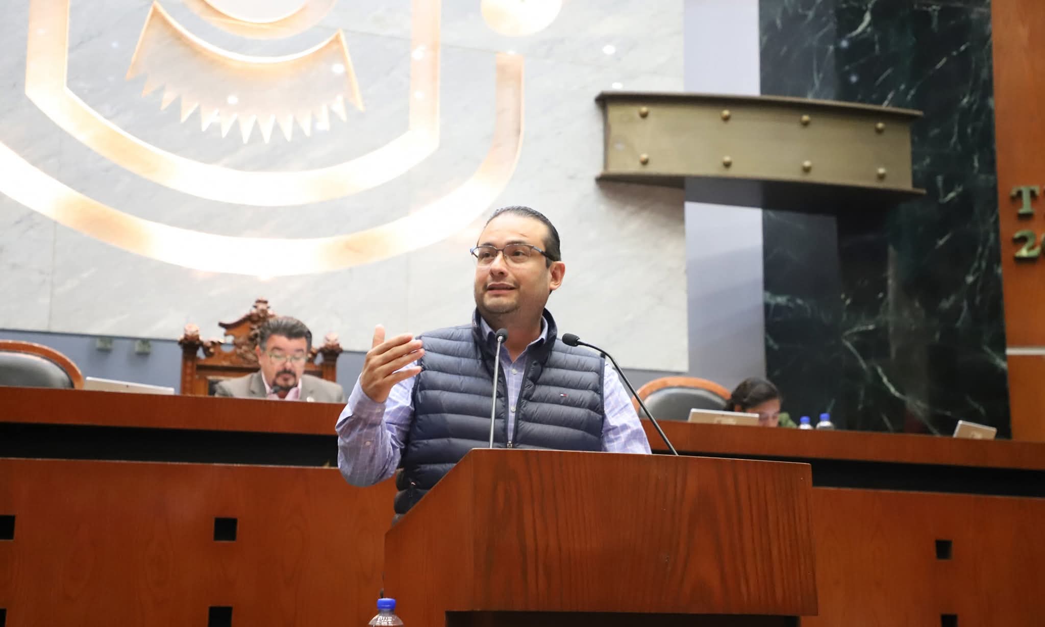 Pide diputado Julián López al Gobierno Acapulco implementar un ordenamiento vial