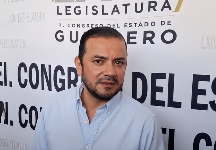 Respalda Urióstegui a Sheinbaum y llama a privilegiar el diálogo en la reforma electoral
