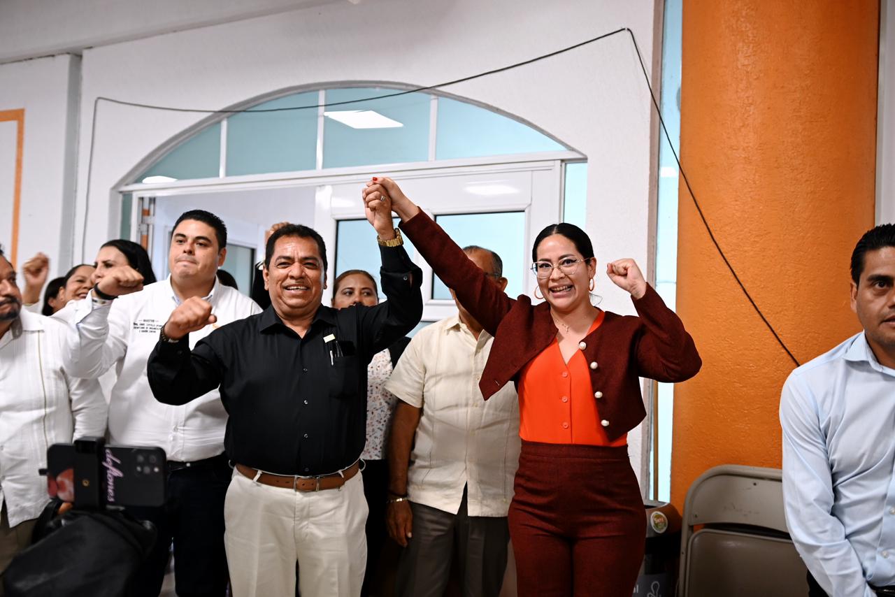 Nombra SNTE Guerrero a Citlali Calixto «aliada del magisterio» tras reforma
