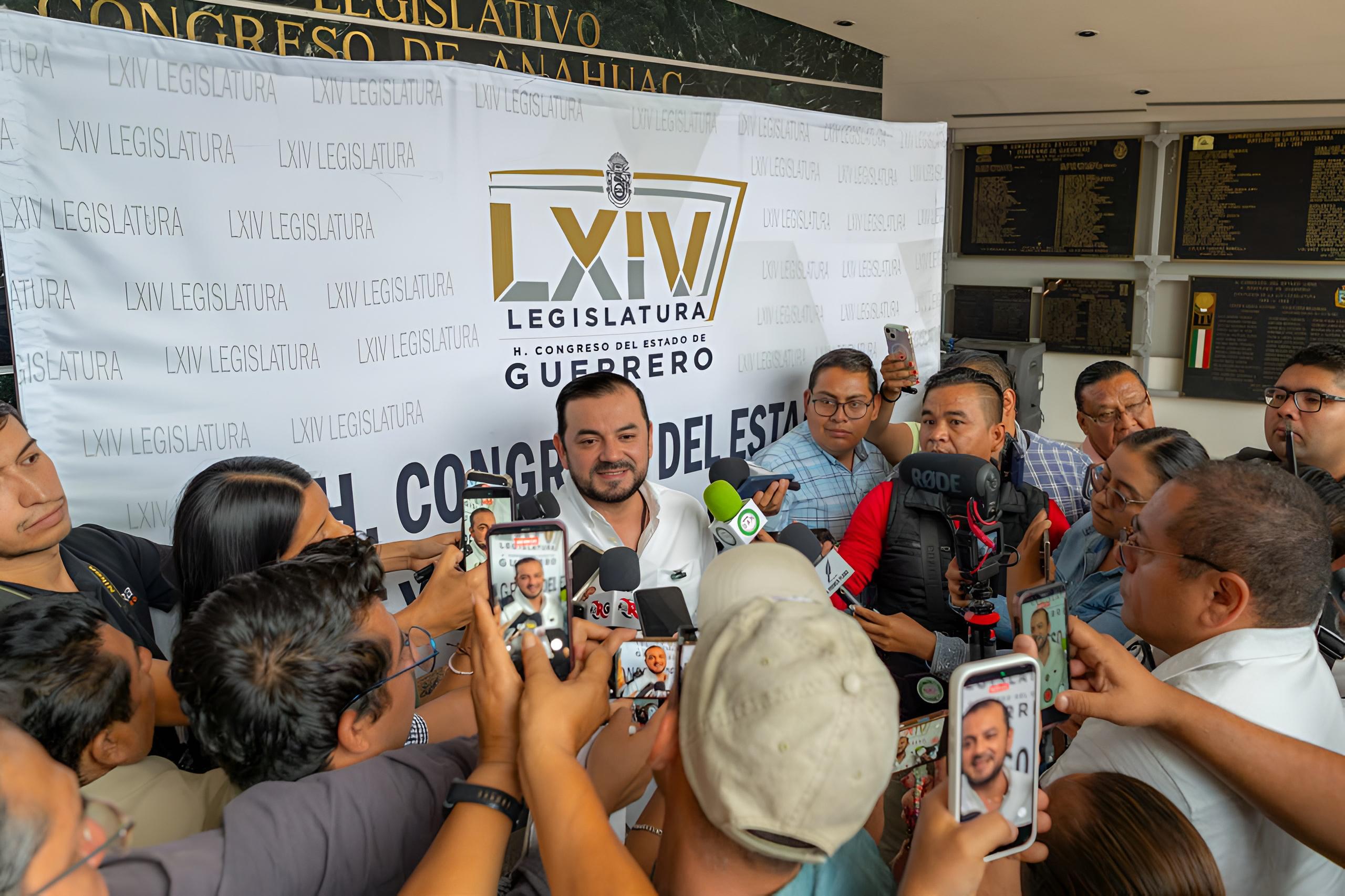 Explica diputado Urióstegui resolución de la SCJN sobre reforma al Poder Judicial de Guerrero