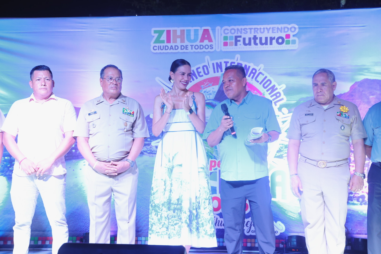 Participa Liz Tapia en la presentación del 41 del Torneo Internacional de la Pesca del Pez Vela en Zihuatanejo