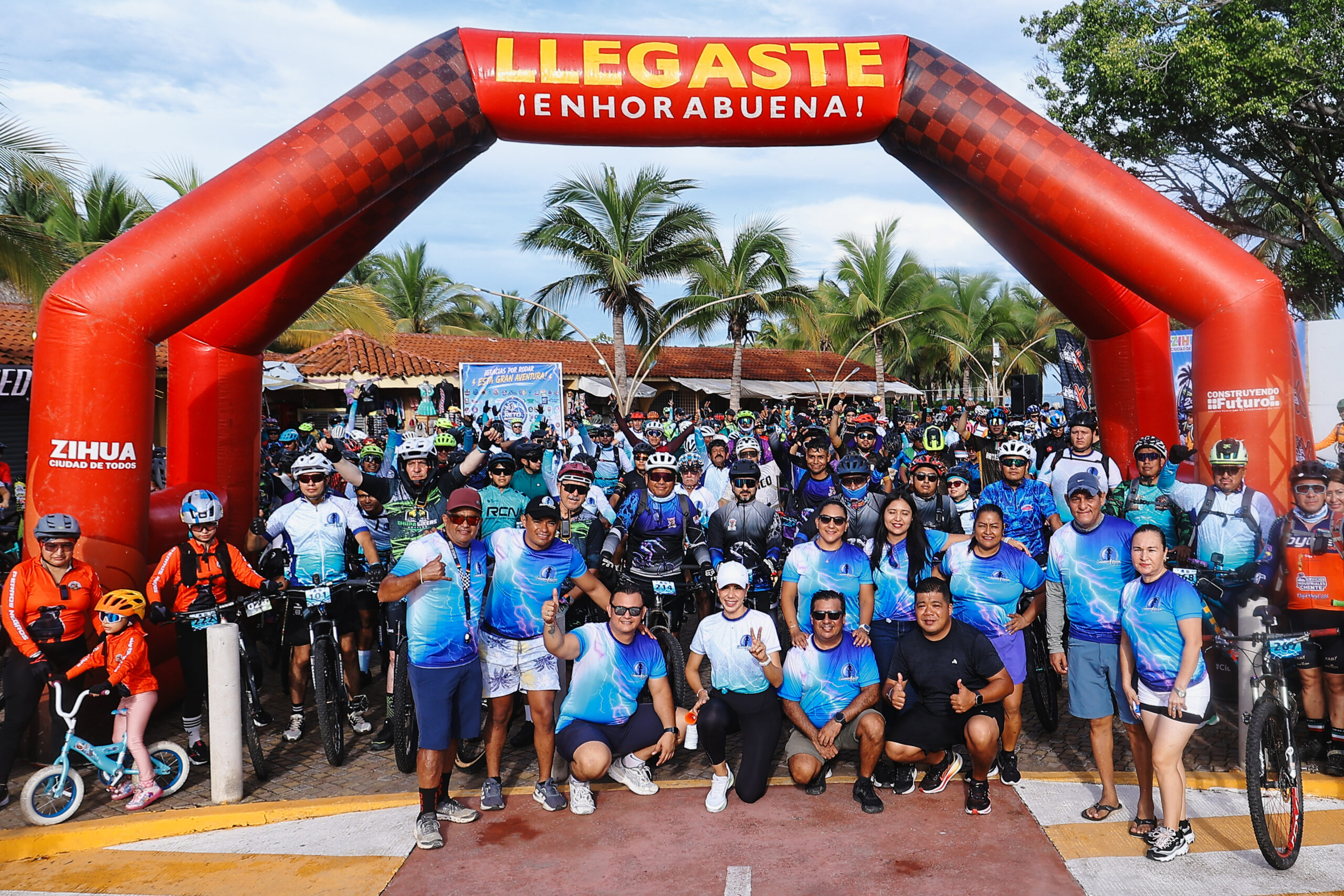 Vive Zihuatanejo intenso fin de semana deportivo con carreras y convivencias