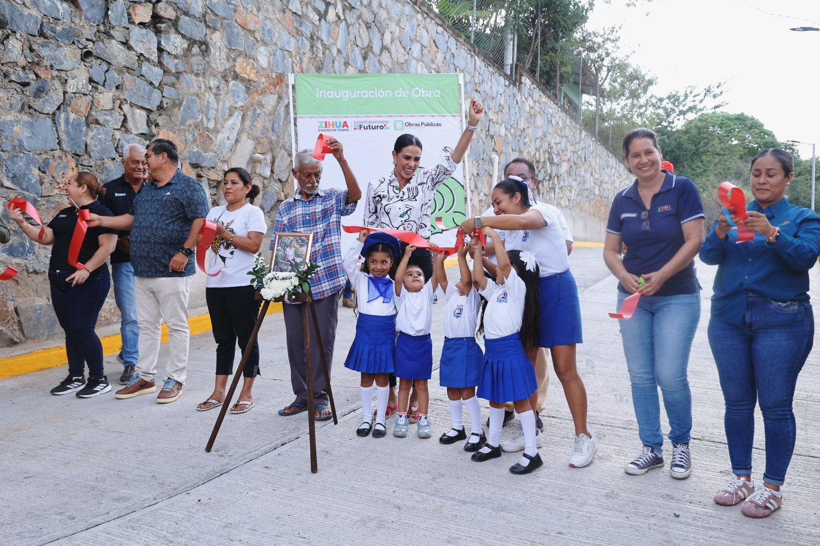 Las obras y acciones del Gobierno de Zihuatanejo deben llegar a todos los rincones del municipio: Liz Tapia