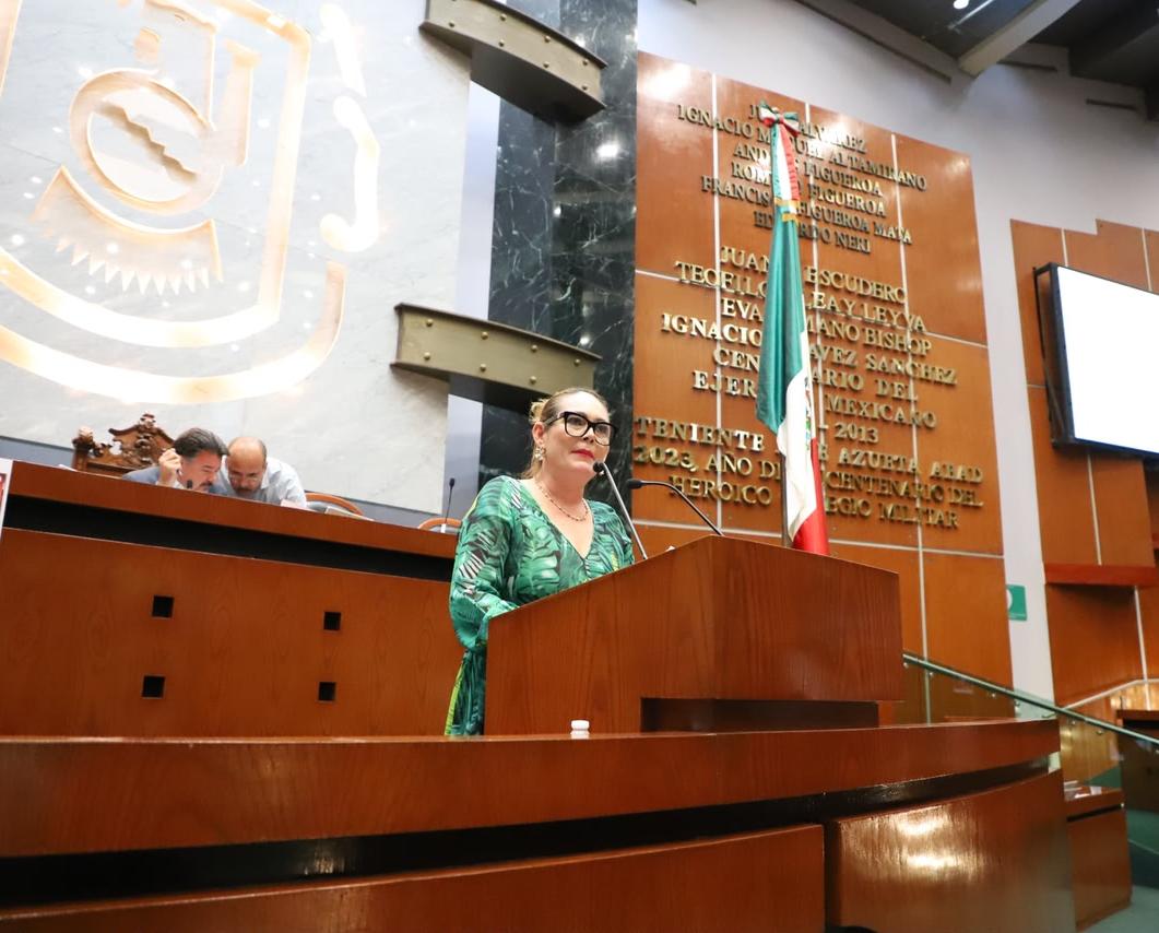 Piden suspender aumento de peaje en la Autopista Siglo XXI entre Guerrero y Michoacán