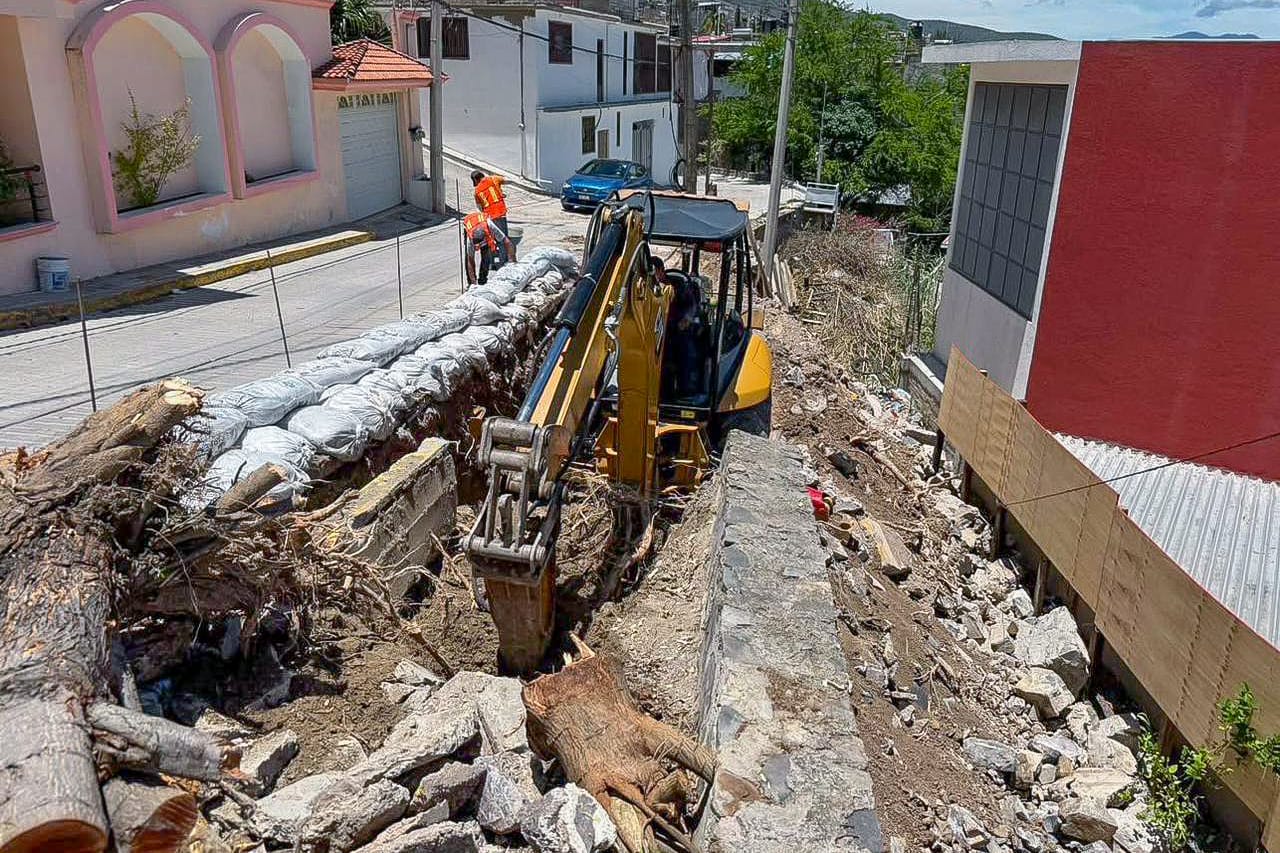 Avanza Gobierno de Chilpancingo con muros de contención en tres colonias