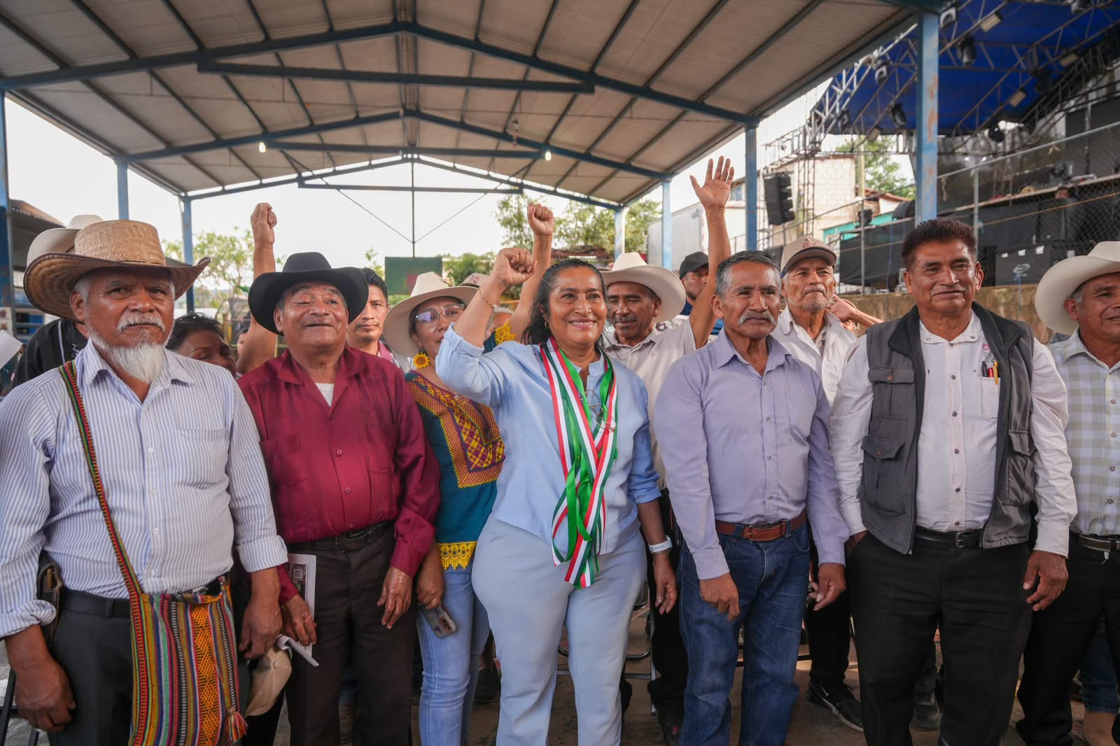 Gobernantes deben hablar siempre con la verdad, asegura Abelina López en Atlixtac