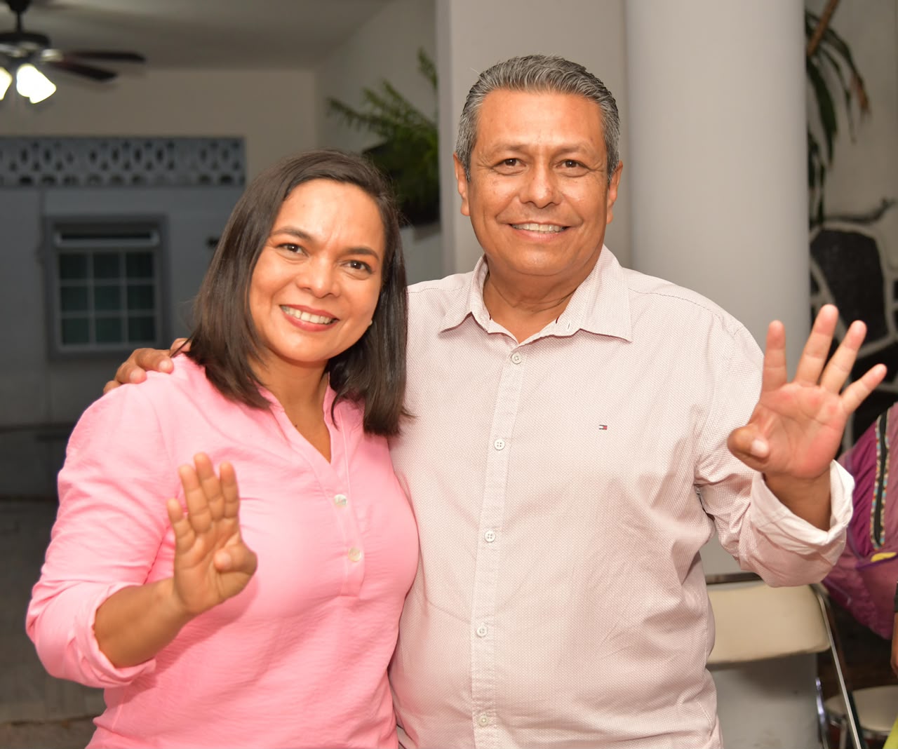 Exdiputado perredista se suma a Beatriz Mojica