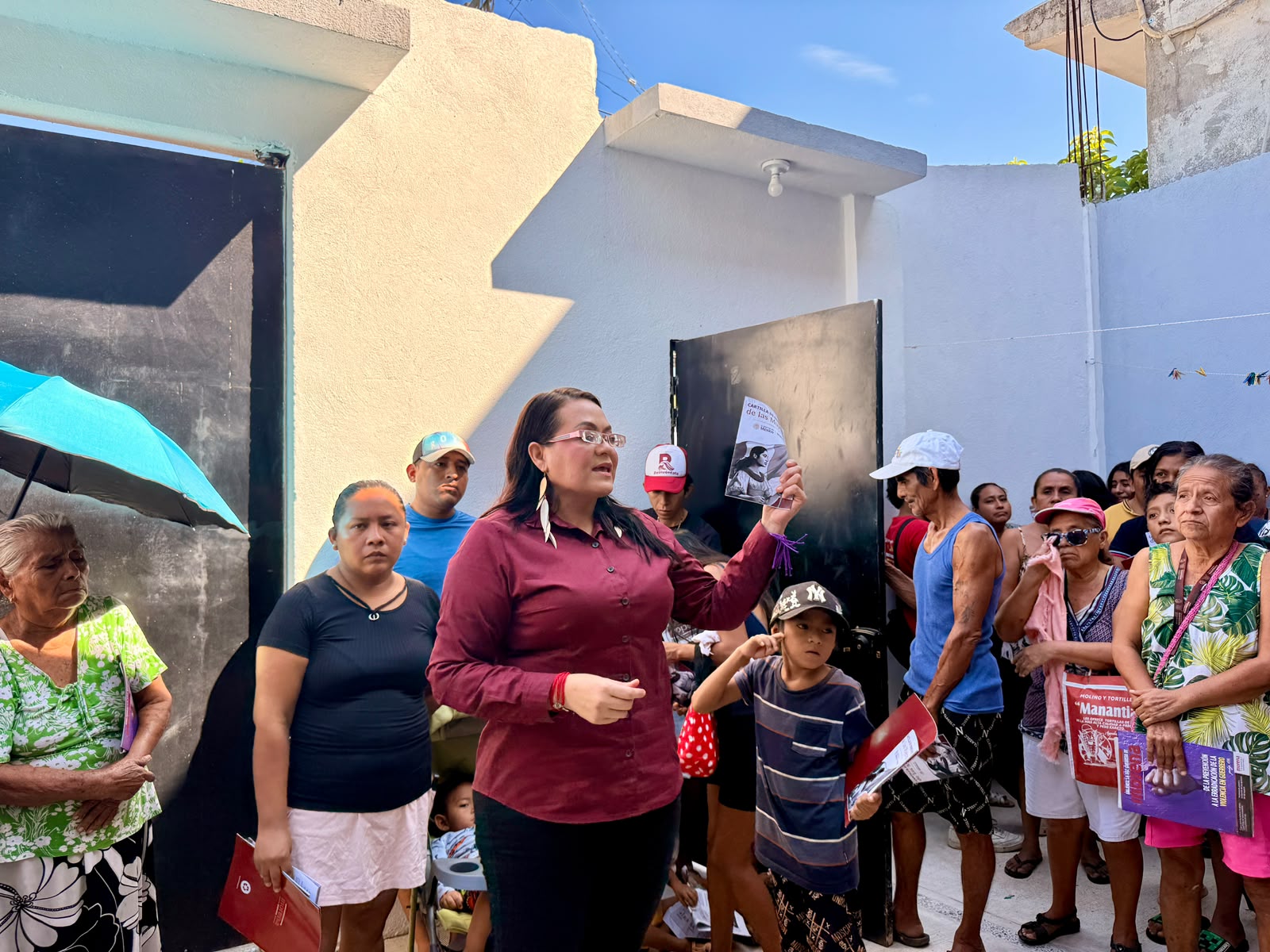 Llama Marisol Bazán a defender los derechos políticos de las mujeres