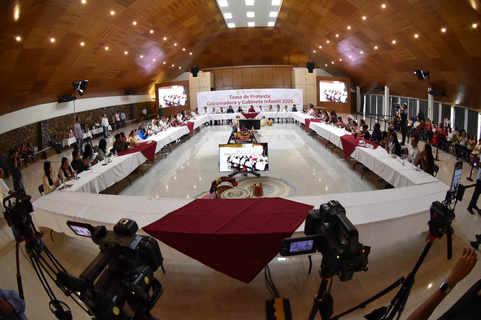 Participa el IEPC Guerrero participa en la toma de protesta de la Gubernatura Infantil 2026