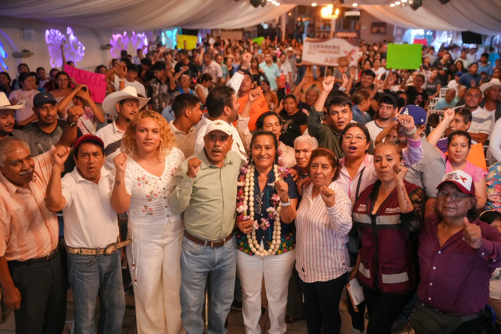 “Hay que levantar Guerrero”, plantea Abelina López en la zona Norte