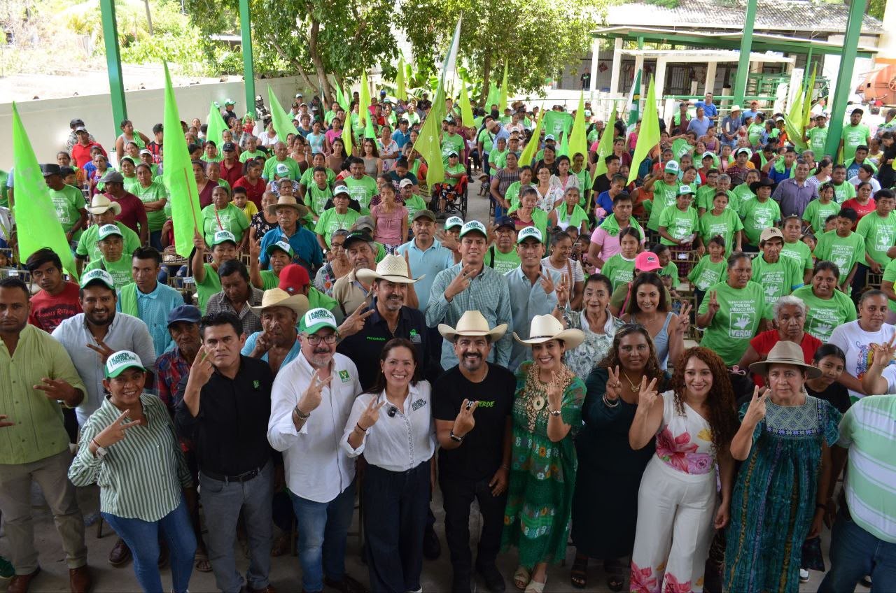 Llama Karen Castrejón desde Tecoanapa a la unidad para defender la transformación